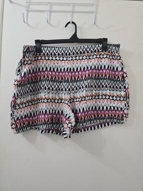 2 Pairs Patterned Elastic-Waist Women’s Shorts